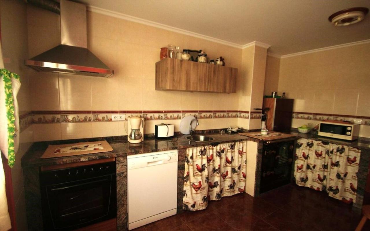 3 Bedrooms House With Furnished Terrace And Wifi At Ovinana Кудилеро Екстериор снимка